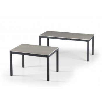 Extendable table 121 x 81...